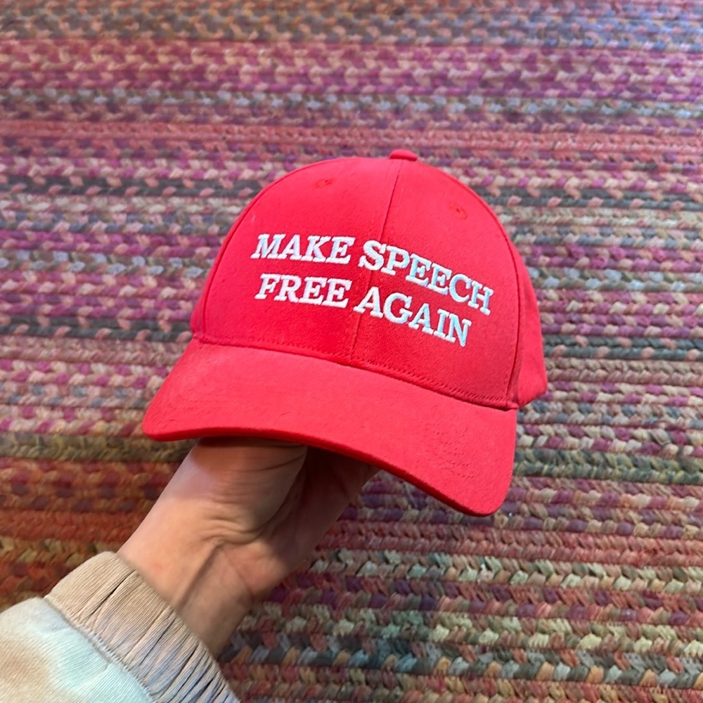 MAKE SPEECH FREE AGAIN RED DAD BASEBALL HAT